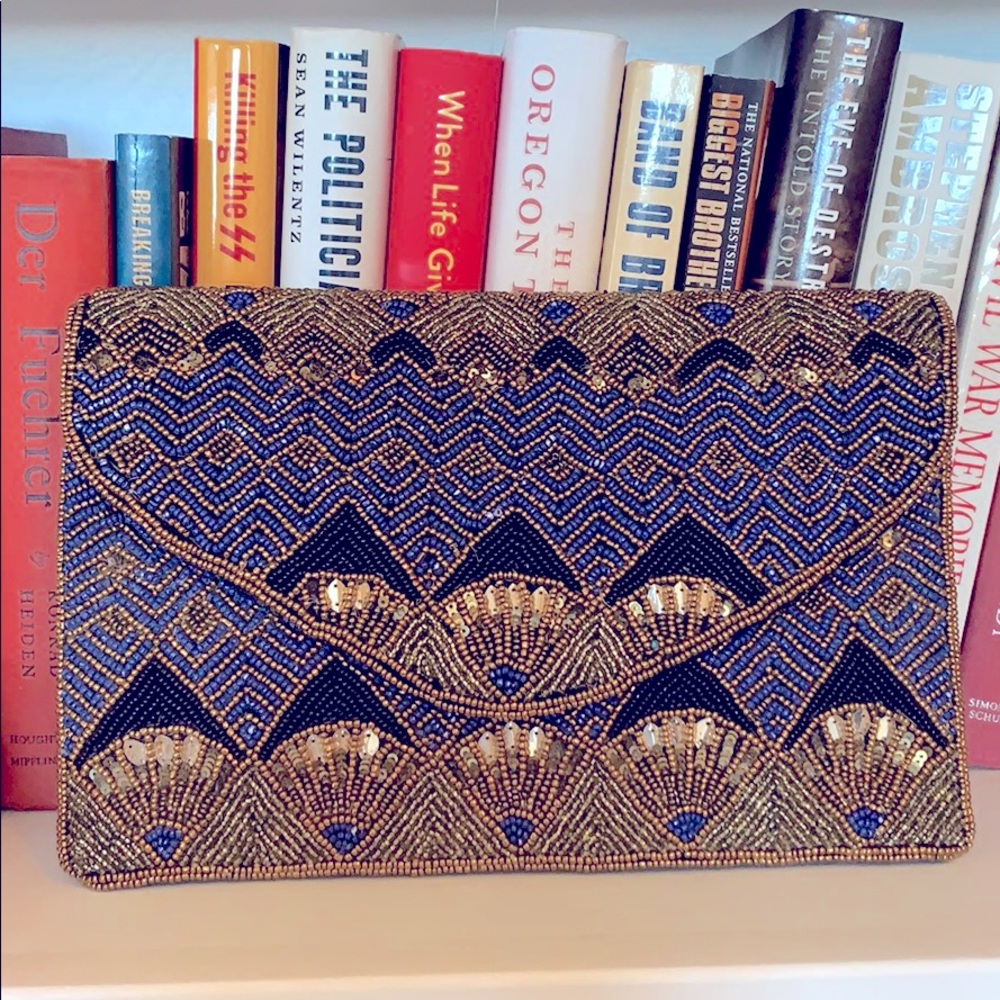 NWOT Glass bead Art Deco clutch
